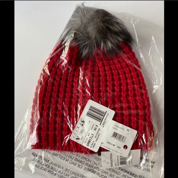 Red Beanie - Picture 8 of 9